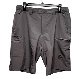 Fintech Men's Cargo Shorts Medium Gray Zipper Pockets Performance Lightweight